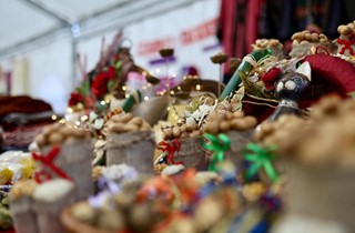 Gemlik’te Yılbaşı Meydanı Açıldı